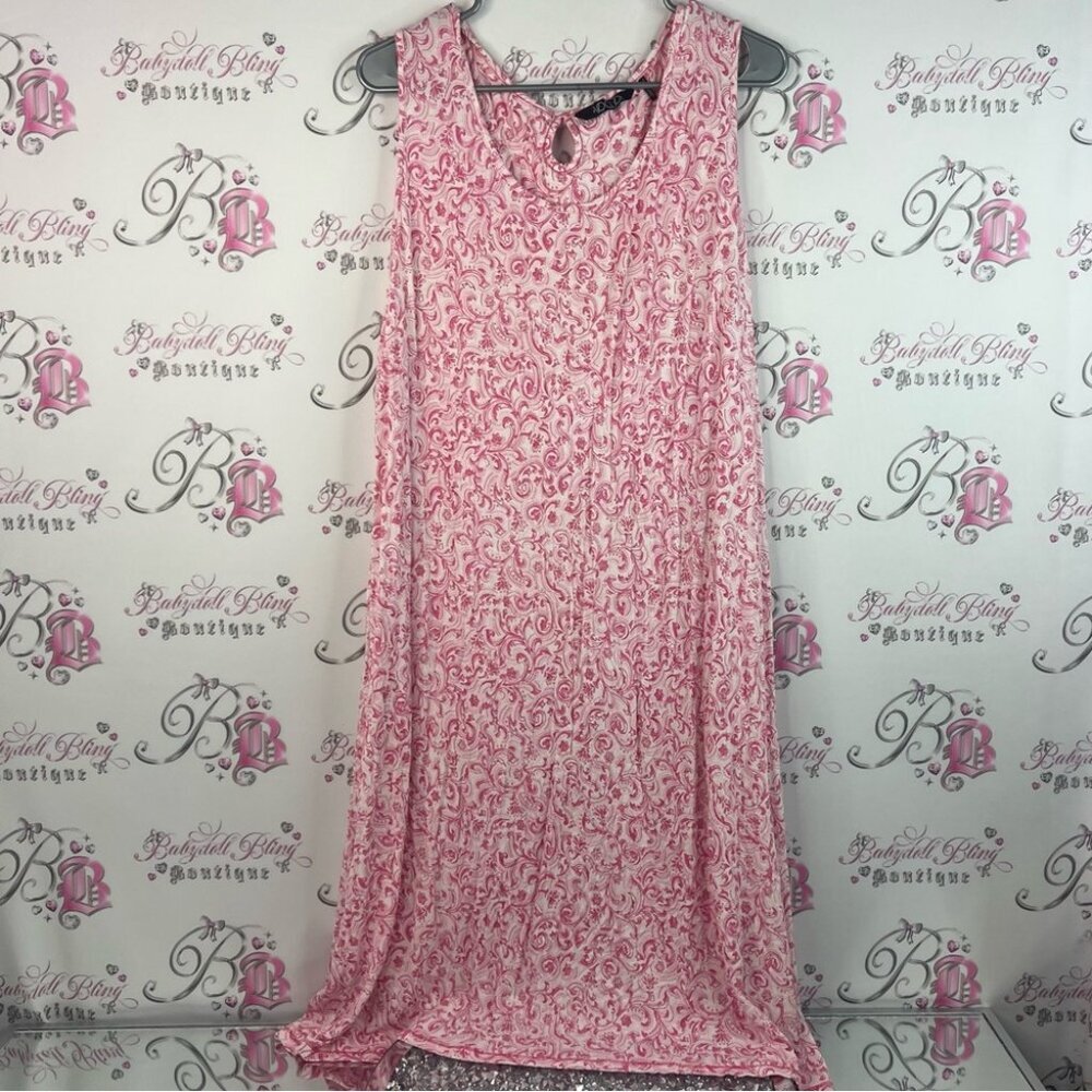 Tivoglio dress ribbon ๐ back detail floral Pink Paisley Dress keyhole opening